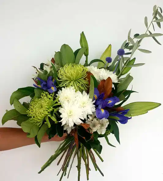 KING KODA - White & Blue Bouquet