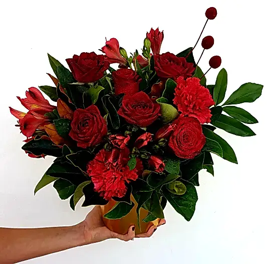 RED RUBY ARRANGEMENT